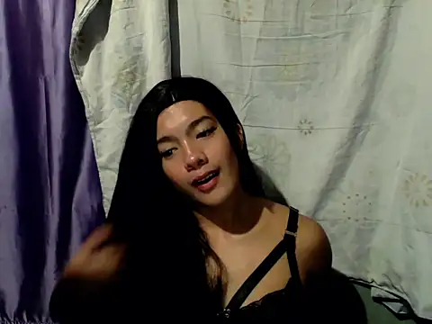 Snapshot of Filipina_milker chatting on November 27, 2025, 3:12 pm Filipina milker online show from November 27, 2025, 3:12 pm