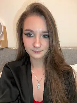 Snapshot of AdelinaEmber chatting on November 22, 2025, 11:42 am AdelinaEmber online show from November 22, 2025, 11:42 am