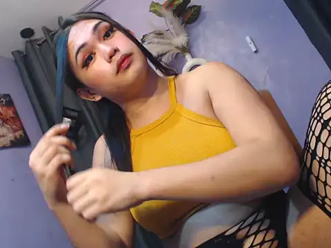 Snapshot of urlovelysandra chatting on November 10, 2025, 12:21 pm urlovelysandra online show from November 10, 2025, 12:21 pm