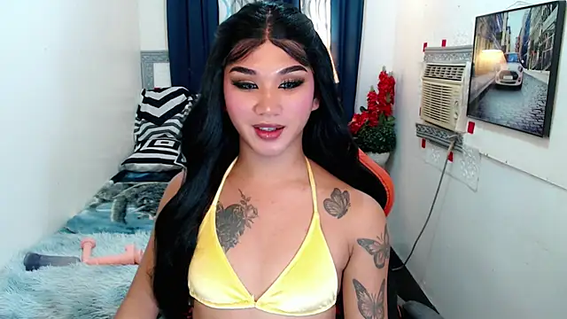 Snapshot of lil_fantacy chatting on September 24, 2025, 1:02 am lil fantacy online show from September 24, 2025, 1:02 am