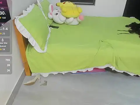 LuckyBabe new01 online show from November 15, 2025, 2:26 am