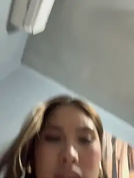 Snapshot of Griselda_beatriz3 chatting on February 5, 2026, 3:52 pm Griselda beatriz3 online show from February 5, 2026, 3:52 pm