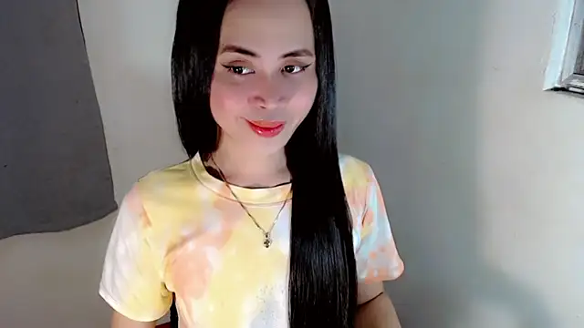 Snapshot of slutty_afina chatting on November 25, 2025, 6:03 am slutty afina online show from November 25, 2025, 6:03 am