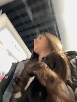 Isabella21  online show from February 14, 2026, 11:38 pm