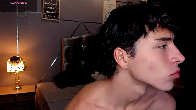 Christopher 77 online show from November 24, 2025, 1:44 pm