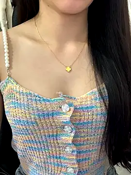 JennyQueen18 online show from December 23, 2025, 6:56 am