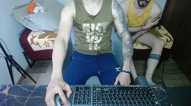 bossking017 online show from March 20, 2025, 9:56 pm