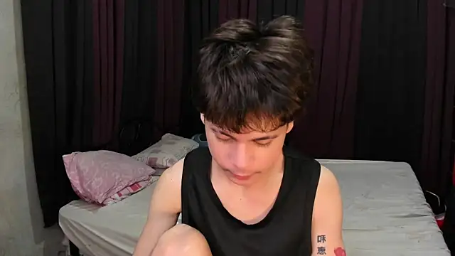 Snapshot of hotfreshdior chatting on February 11, 2026, 2:06 pm hotfreshdior online show from February 11, 2026, 2:06 pm