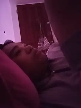 itsmeyourgirlfucker online show from May 16, 2026, 5:39 am