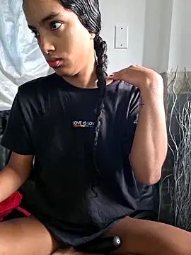 Snapshot of Cataleya_ja chatting on December 3, 2025, 1:32 pm Cataleya ja online show from December 3, 2025, 1:32 pm