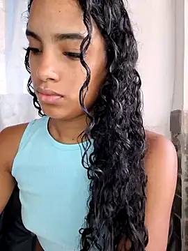 Snapshot of Cataleya_ja chatting on November 3, 2025, 1:58 pm Cataleya ja online show from November 3, 2025, 1:58 pm