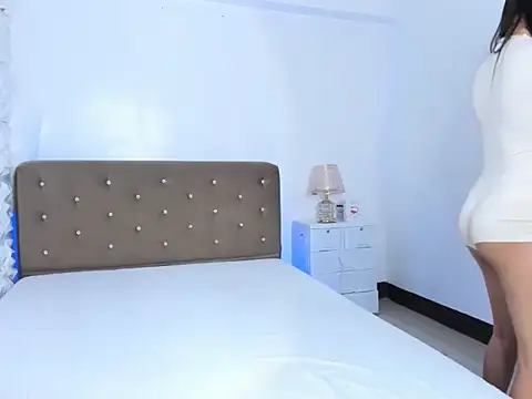 micaganda online show from October 16, 2025, 5:32 pm