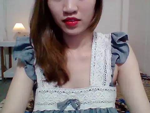   Donna   online show from September 19, 2025, 12:42 pm