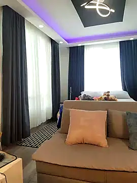 Snapshot of evasweett__ chatting on November 20, 2025, 5:46 pm evasweett online show from November 20, 2025, 5:46 pm