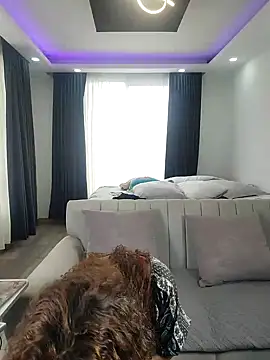 evasweett   online show from February 15, 2026, 4:50 pm