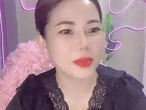 Snapshot of yumylovesex chatting on September 11, 2025, 4:34 am yumylovesex online show from September 11, 2025, 4:34 am
