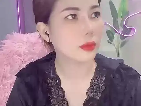 Snapshot of yumylovesex chatting on September 16, 2025, 11:11 am yumylovesex online show from September 16, 2025, 11:11 am