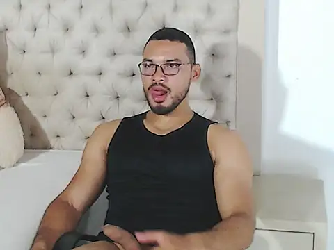 Snapshot of marcusblade chatting on September 18, 2025, 5:10 am marcusblade online show from September 18, 2025, 5:10 am