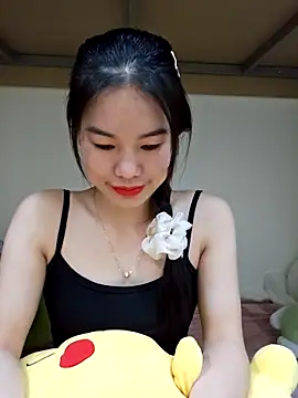 Baby-ladytits2025 online show from October 24, 2025, 5:01 pm