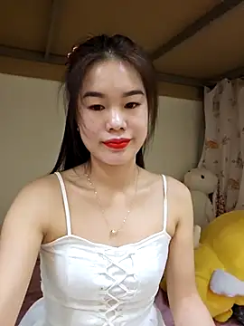 Baby-ladytits2025 online show from December 5, 2025, 4:11 am