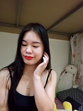 Baby-ladytits2025 online show from November 7, 2025, 3:33 am