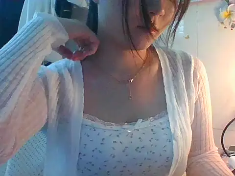 Snapshot of Linzly chatting on March 1, 2026, 2:33 am Linzly online show from March 1, 2026, 2:33 am