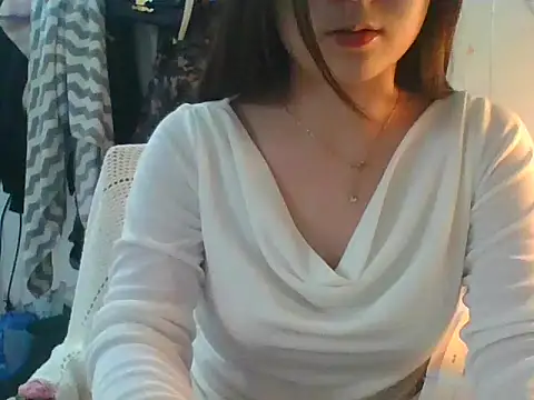 Snapshot of Linzly chatting on January 19, 2026, 2:37 am Linzly online show from January 19, 2026, 2:37 am