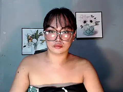 Asianblk barbiedoll online show from May 30, 2026, 3:17 pm