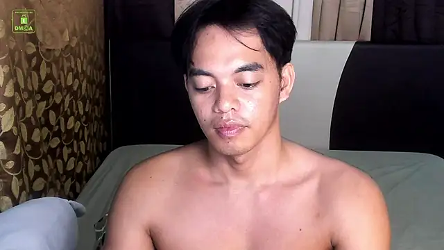 Snapshot of Crazyasiancum1 chatting on August 1, 2026, 4:21 am Crazyasiancum1 online show from August 1, 2026, 4:21 am