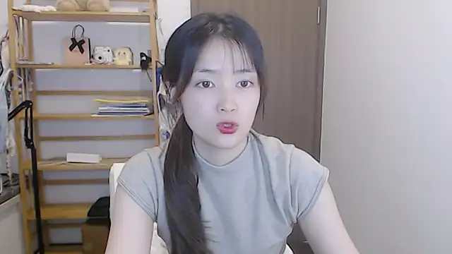 Mimi-cnbaby online show from April 11, 2026, 11:25 am