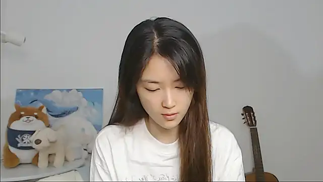 Mimi-cnbaby online show from May 24, 2026, 3:39 am