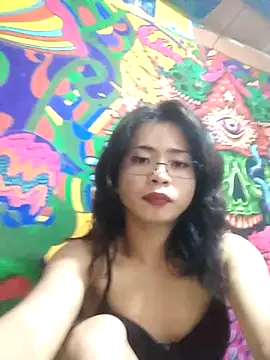 Snapshot of Menxie18 chatting on July 17, 2026, 7:11 pm Menxie18 online show from July 17, 2026, 7:11 pm