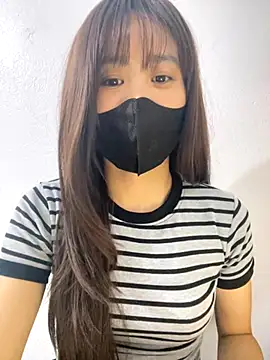 Snapshot of Lucy217 chatting on November 9, 2025, 1:15 pm Lucy217 online show from November 9, 2025, 1:15 pm