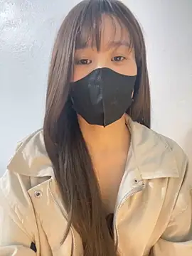 Snapshot of Lucy217 chatting on November 18, 2025, 1:03 pm Lucy217 online show from November 18, 2025, 1:03 pm