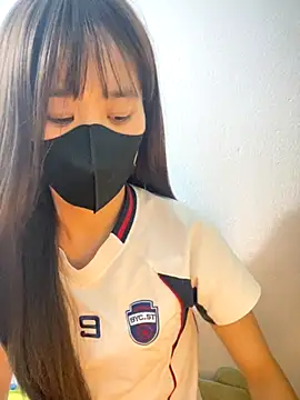 Snapshot of Lucy217 chatting on November 5, 2025, 1:36 pm Lucy217 online show from November 5, 2025, 1:36 pm