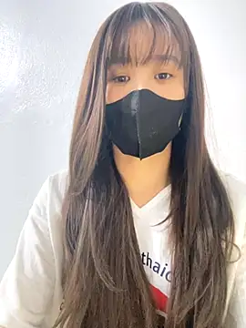 Snapshot of Lucy217 chatting on December 1, 2025, 1:12 pm Lucy217 online show from December 1, 2025, 1:12 pm