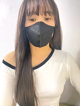 Snapshot of Lucy217 chatting on November 16, 2025, 1:05 pm Lucy217 online show from November 16, 2025, 1:05 pm