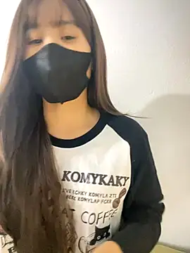 Snapshot of Lucy217 chatting on November 17, 2025, 1:04 pm Lucy217 online show from November 17, 2025, 1:04 pm