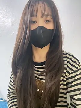 Snapshot of Lucy217 chatting on December 4, 2025, 1:10 pm Lucy217 online show from December 4, 2025, 1:10 pm