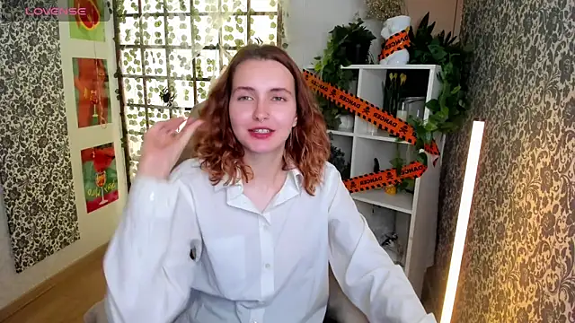 Snapshot of Elis_Cherry chatting on November 12, 2025, 2:26 am Elis Cherry online show from November 12, 2025, 2:26 am