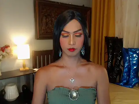 Snapshot of Nathalieheartt chatting on September 19, 2025, 1:31 am Nathalieheartt online show from September 19, 2025, 1:31 am