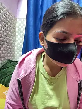 Snapshot of Hot_Jaanvi_ chatting on February 13, 2026, 4:12 am Hot Jaanvi online show from February 13, 2026, 4:12 am