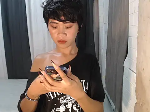 Snapshot of Steffi_scott chatting on October 27, 2025, 1:56 pm Steffi scott online show from October 27, 2025, 1:56 pm