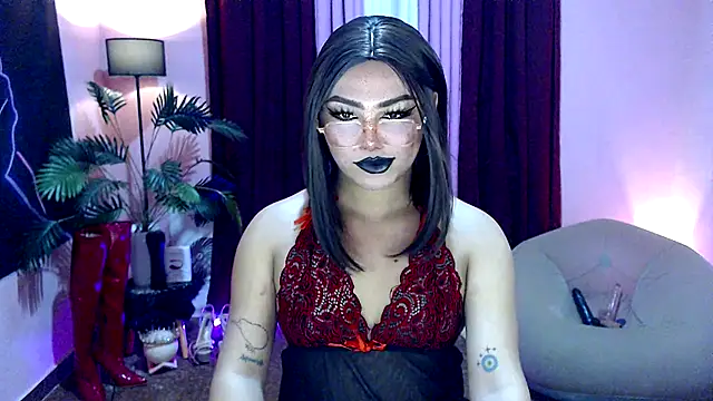 Unique Maya online show from September 25, 2025, 3:18 pm