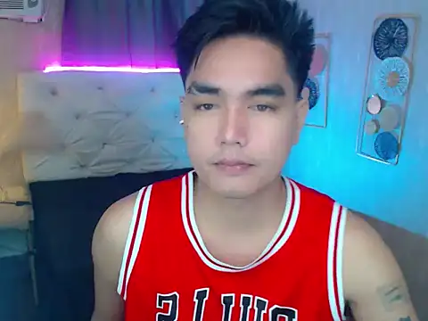 JakeXolsen online show from October 23, 2025, 4:49 pm