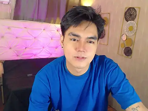 JakeXolsen online show from November 11, 2025, 7:52 pm