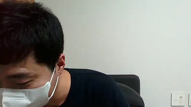  kinggun  online show from November 26, 2025, 1:55 pm