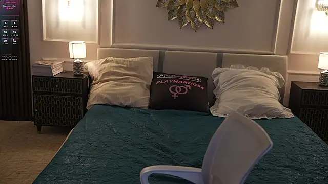 Snapshot of Selena_Glow chatting on December 15, 2025, 11:42 pm Selena Glow online show from December 15, 2025, 11:42 pm