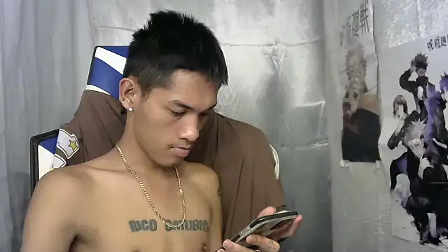 Snapshot of riks_tyler chatting on September 25, 2025, 1:50 pm riks tyler online show from September 25, 2025, 1:50 pm