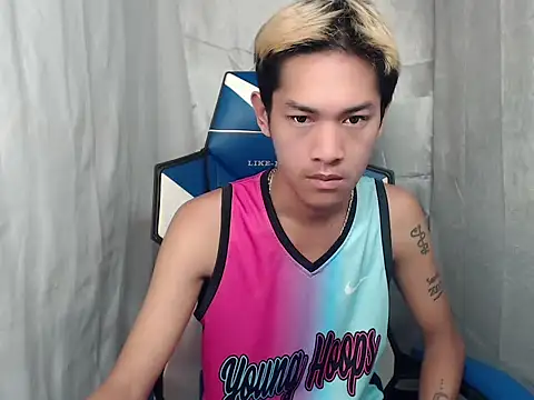 riks tyler online show from February 10, 2026, 2:38 pm